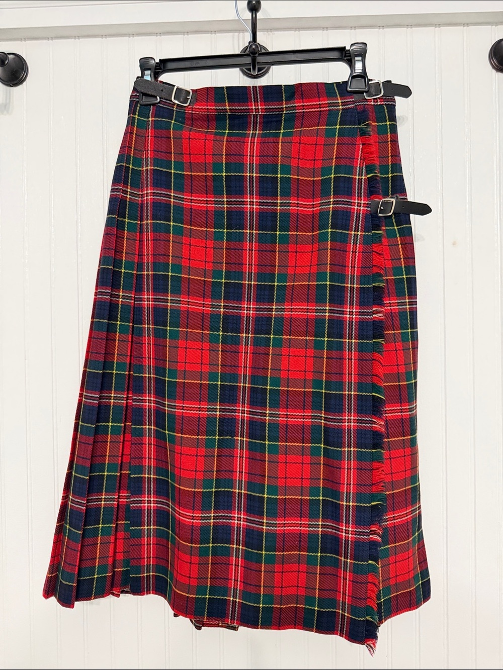 Vntg BrooksBrothersKILT MAC PHERSON 27”  Wool Scotland EUC no flaws